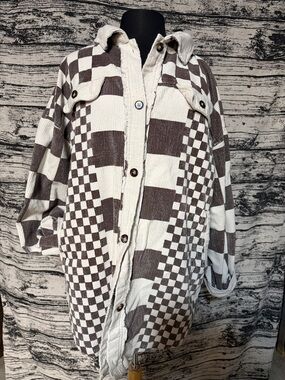 Checkerboard corduroy Button-Up Shacket in Cream and Brown